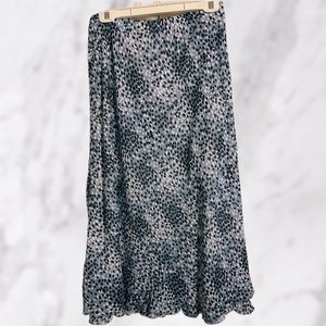 Blue pattern skirt